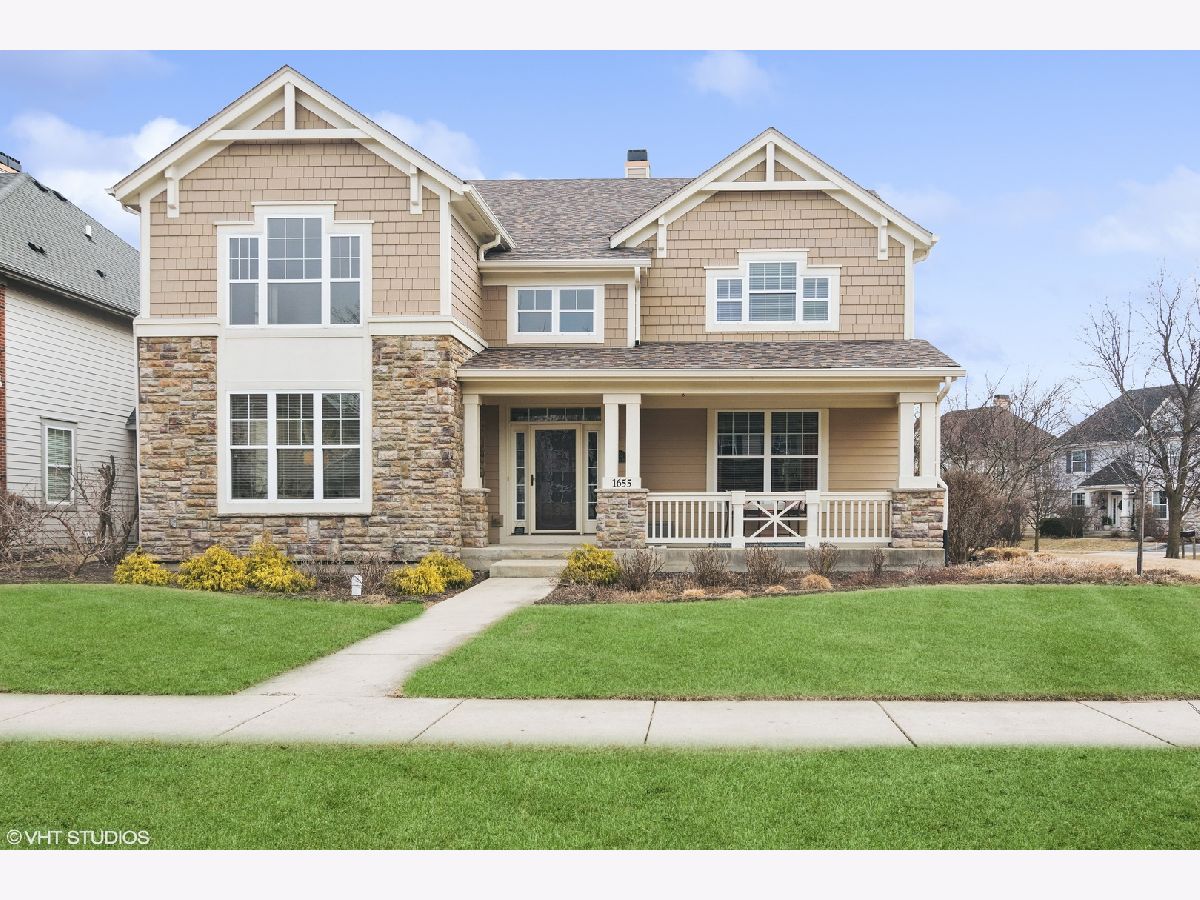 Homes & Townhomes Sold Greggs Landing Vernon Hills Illinois, 1655 Woods