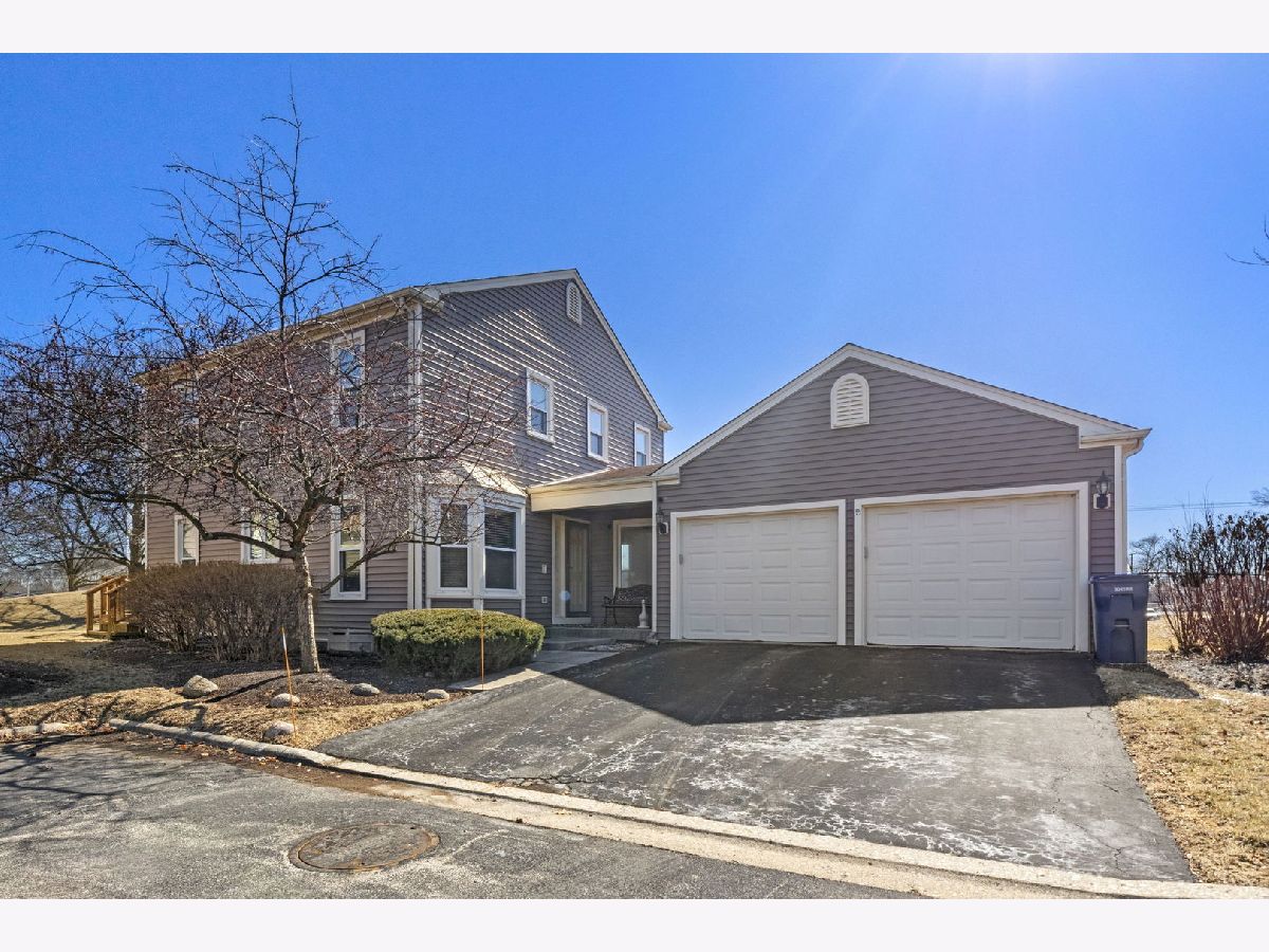 Townhomes & Condos & Homes Sold Ancient Tree Northbrook Illinois, 5 The Court Of Charlwood