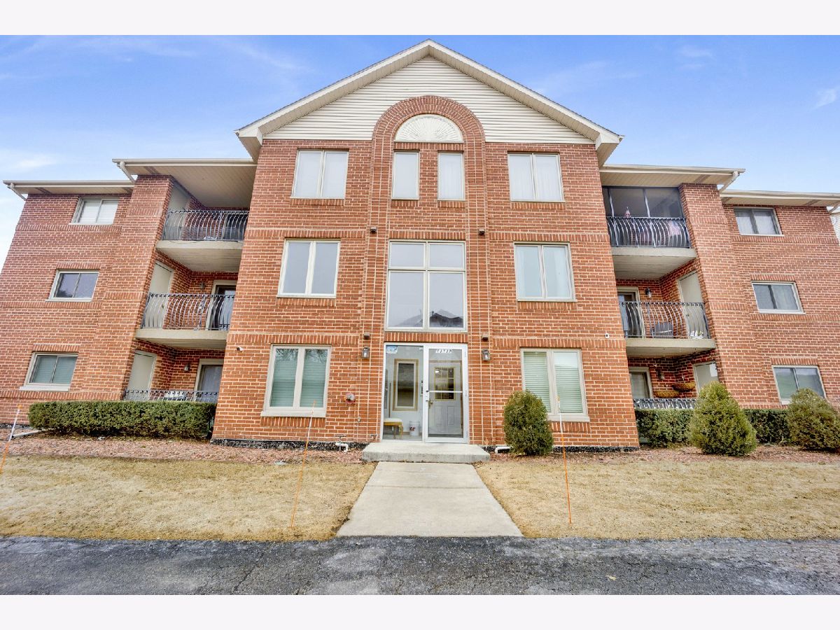 Condos & Townhomes Sold Heritage Cove Palos Hills Illinois, 11112 Cove