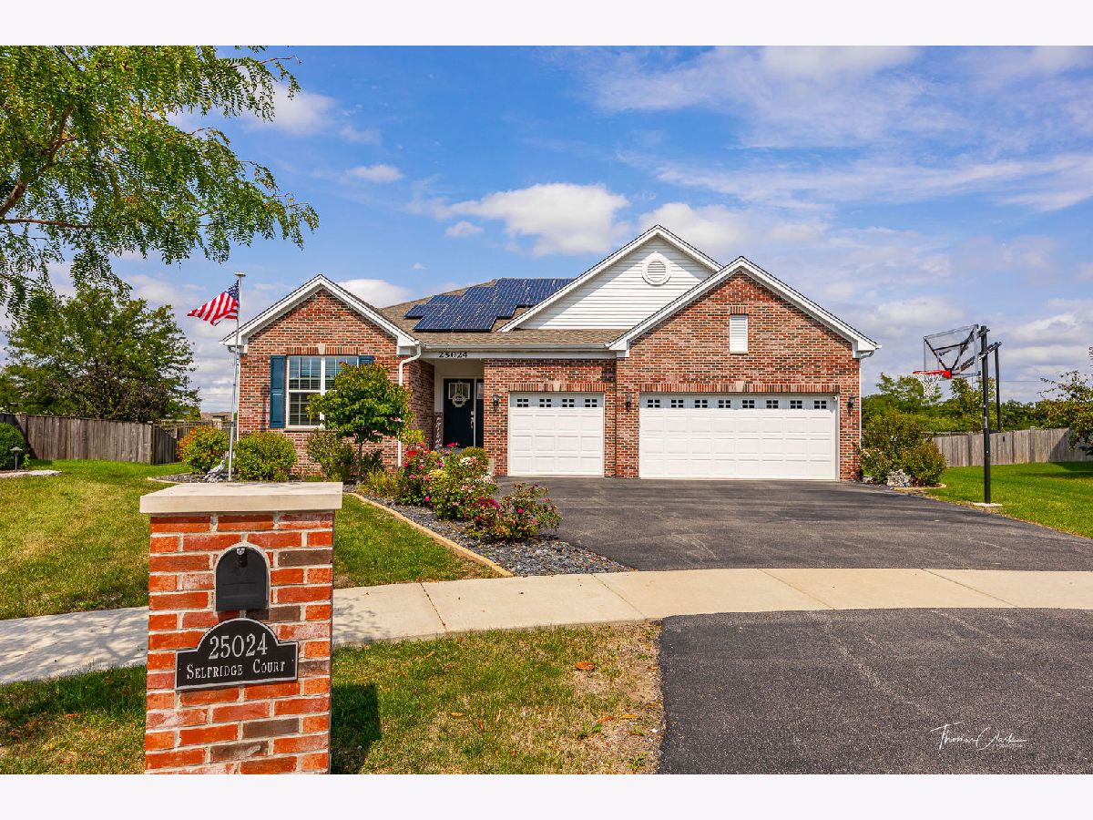 Homes Sold North Point At Springbank Plainfield Illinois, 25024 Selfridge