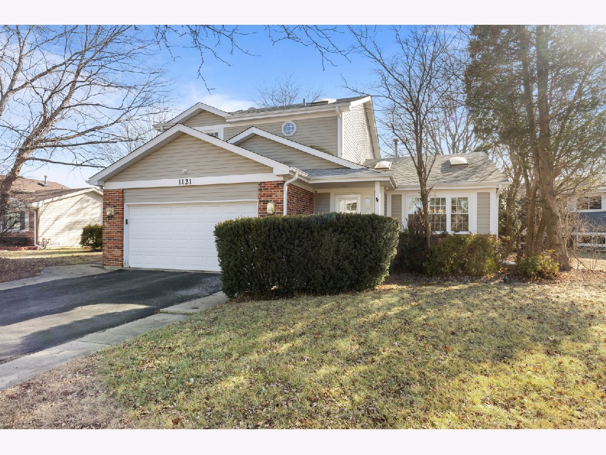 Homes Rented Meadow Lake Palatine Illinois, 1121 Meadow Lake