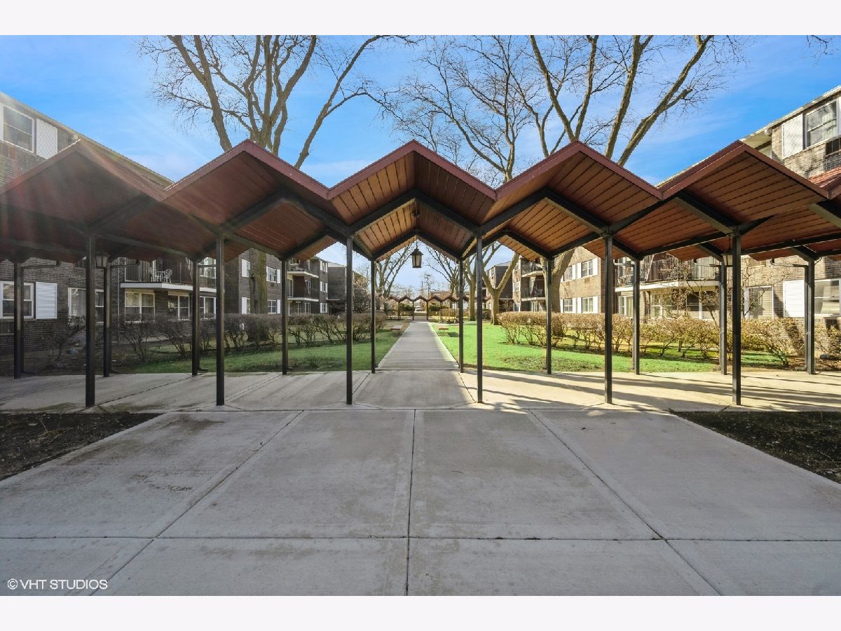 Condominiums & Homes Sold Skokie Terrace Skokie Illinois, 8720 Skokie