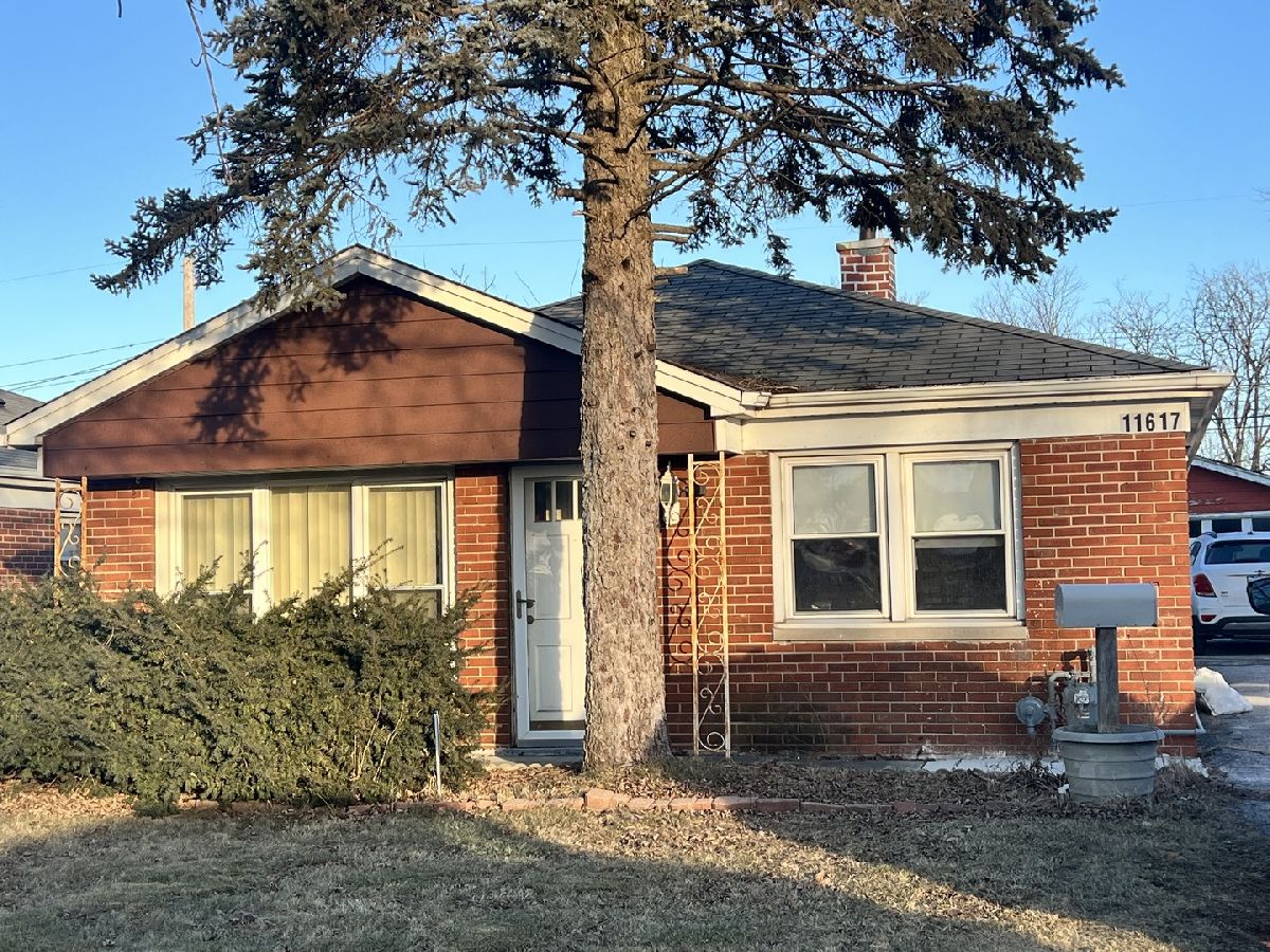  Sold Merrionette Park Illinois, 11617 Kedzie