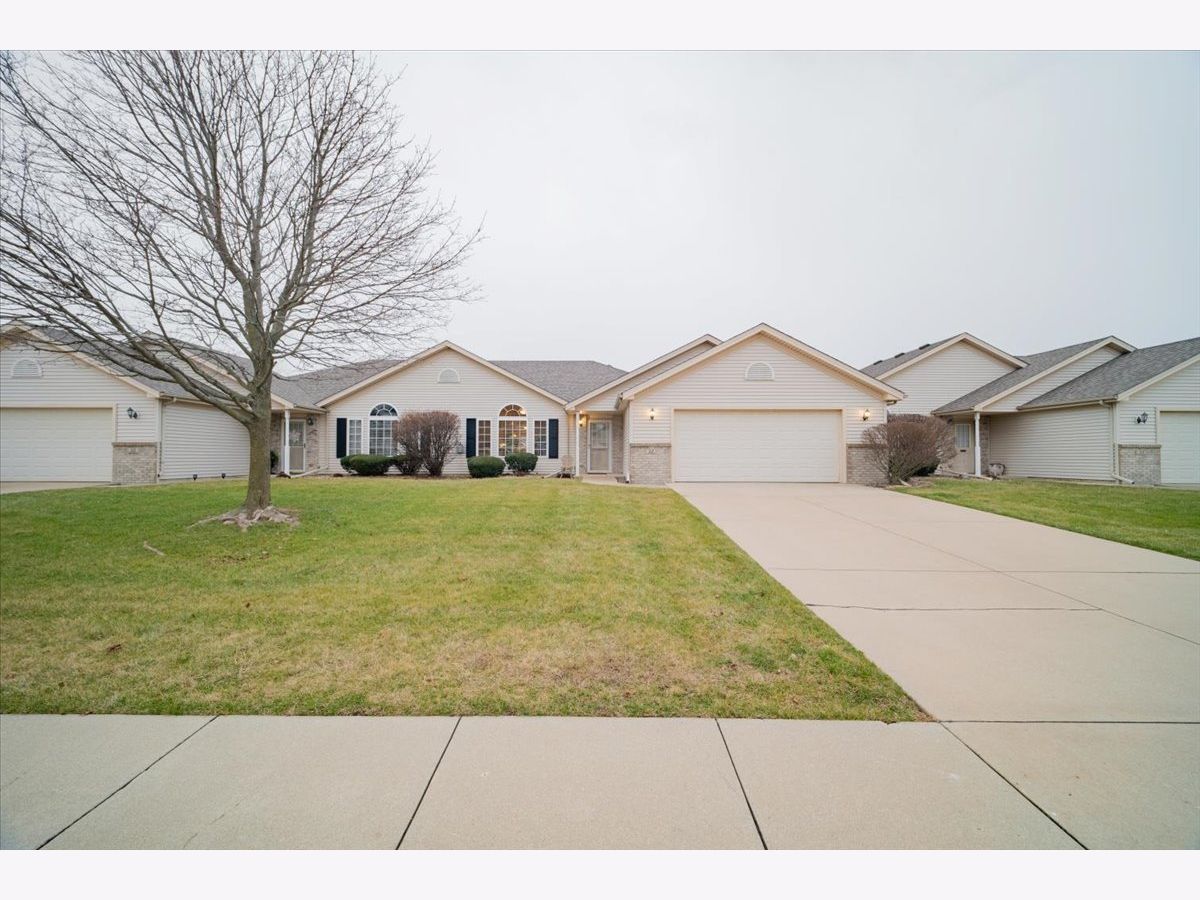 Condos & Townhomes Sold Crosswinds Bloomington Illinois, 32 Crosswinds