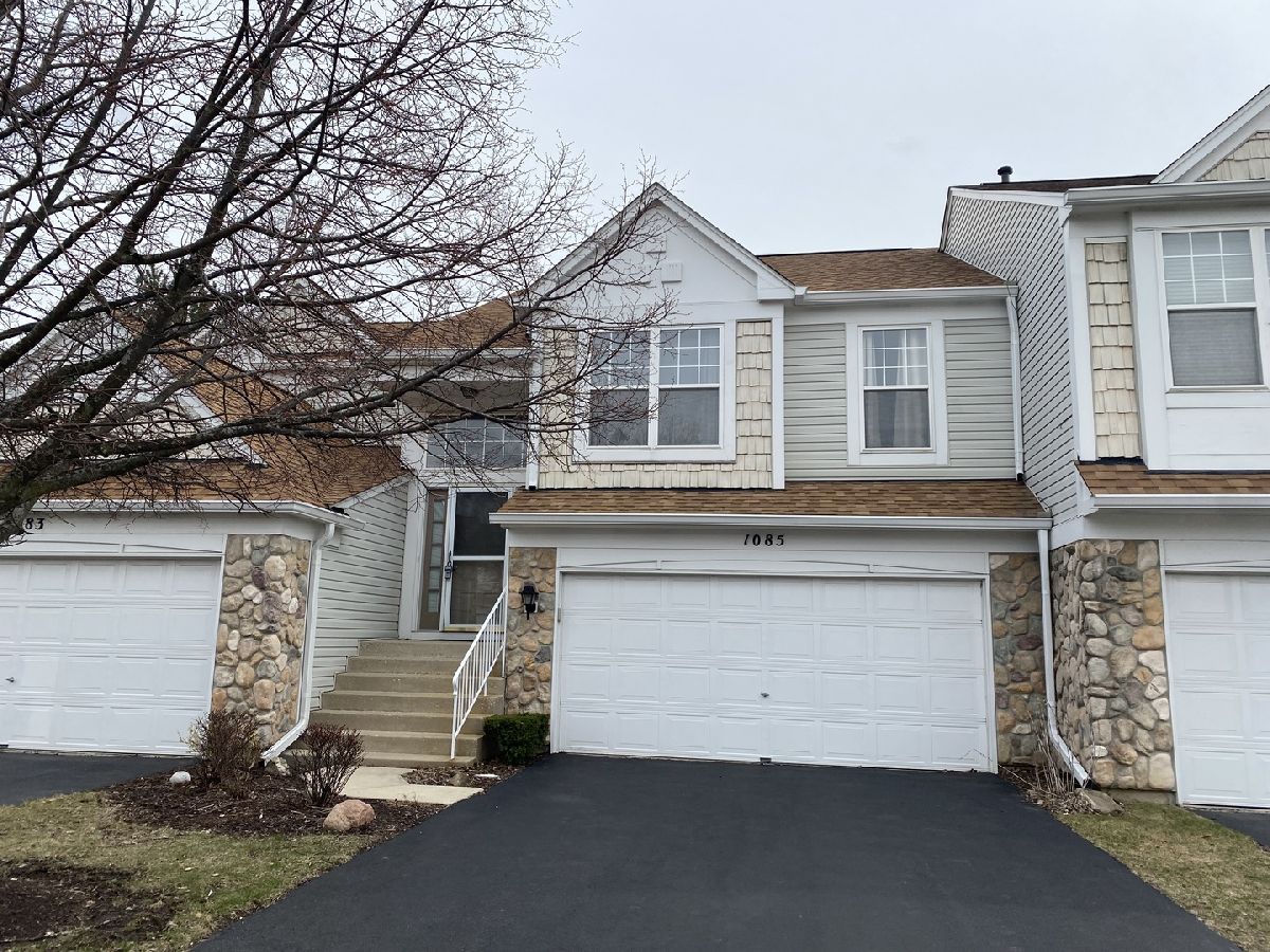 Townhomes & Condos & Homes Sold Willow Bay Club Elgin Illinois, 1085 Delta