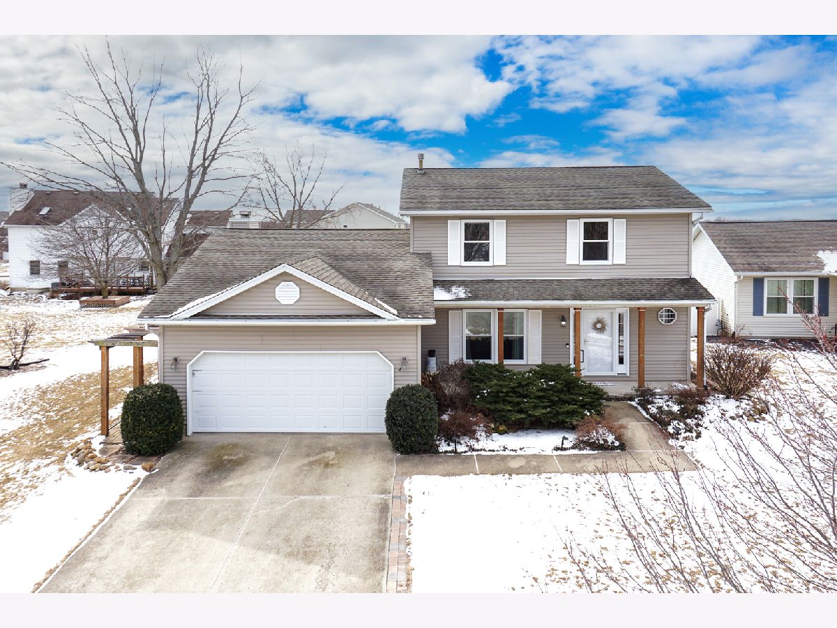 Homes & Condos & Townhomes Sold Pepper Ridge Bloomington Illinois, 4 Ashford