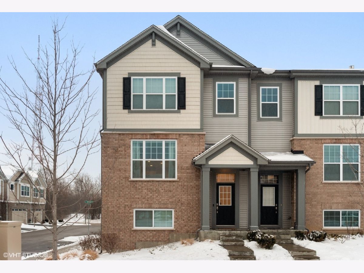 Condos & Townhomes Rented Lexington Heritage Arlington Heights Illinois, 10 Heritage