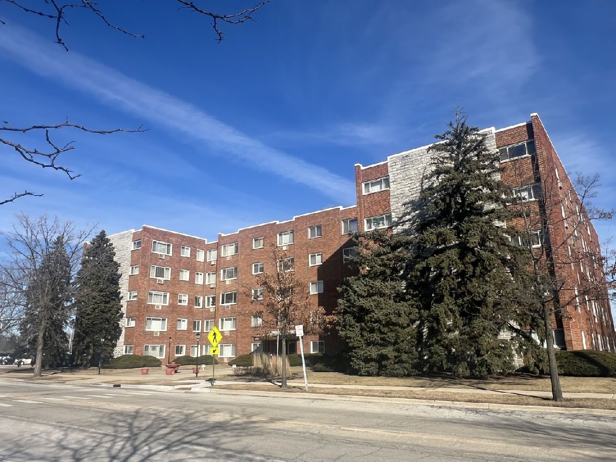 Condominiums Sold Finuala Joliet Illinois, 222 Madison