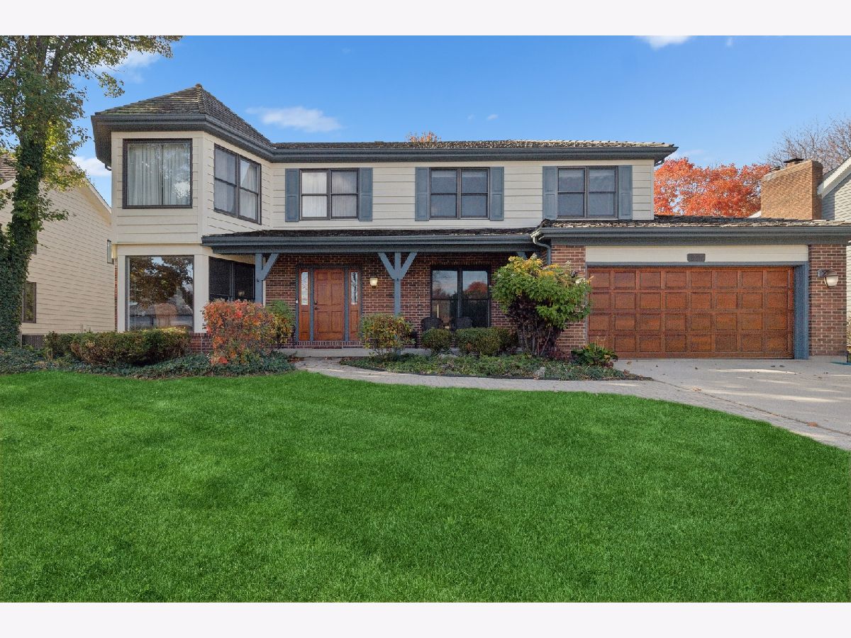 Homes Sold Interlaken Ridge Libertyville Illinois, 1307 Saint William