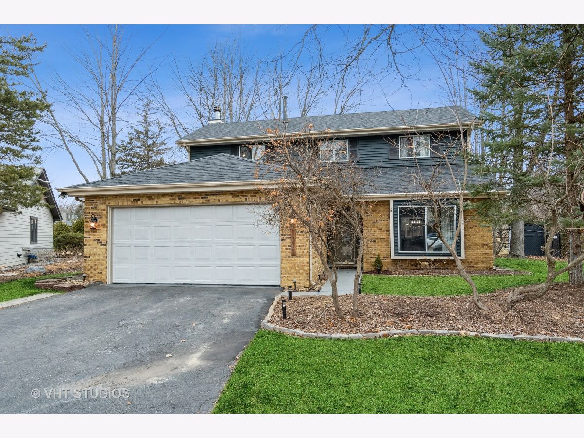 Homes & Condos & Townhomes Sold Spring Hill Naperville Illinois, 1311 Brookline