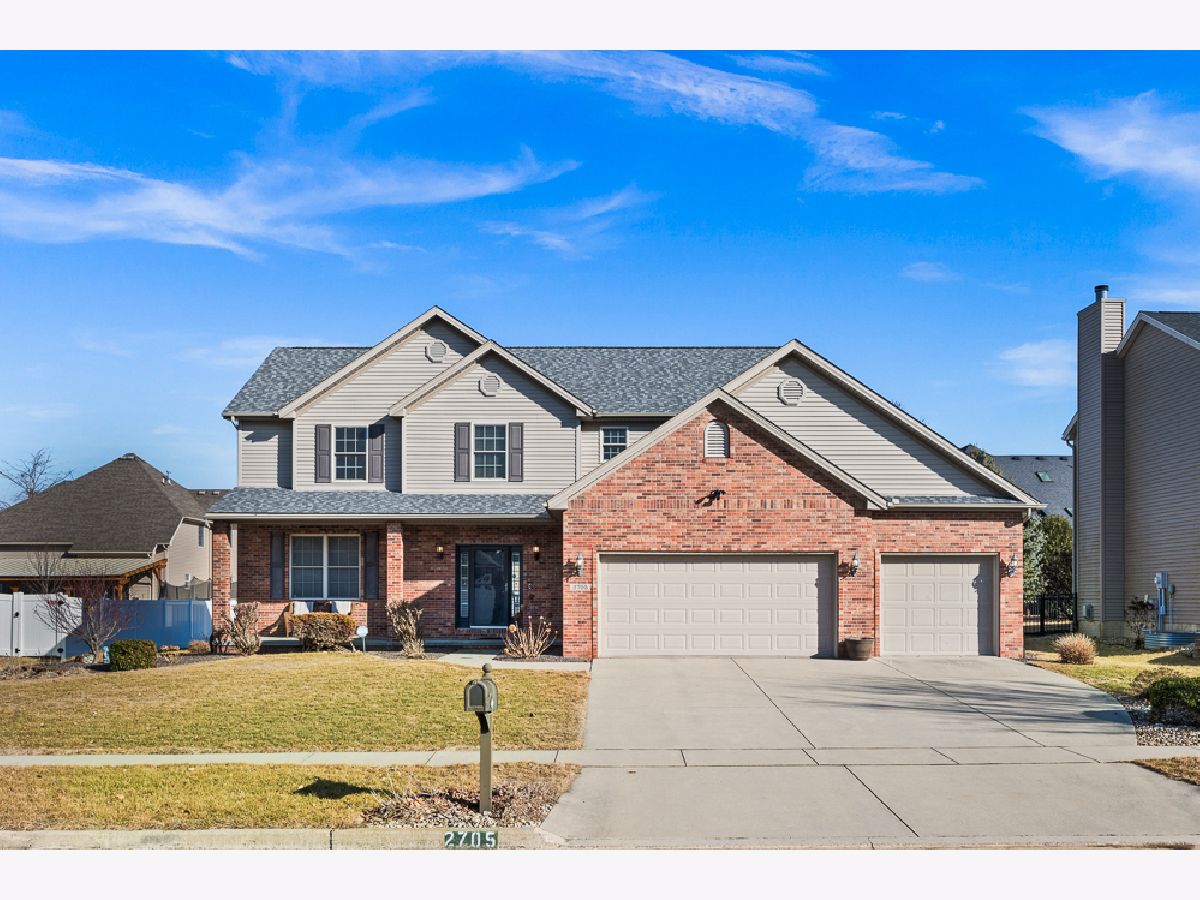 Homes & Condos & Townhomes Sold Eagle Crest East Bloomington Illinois, 2705 Hayes