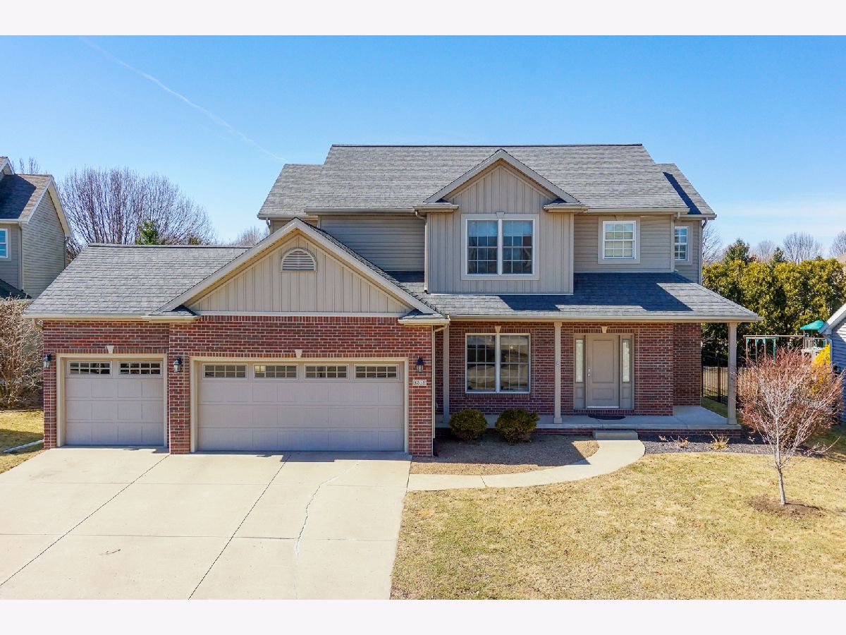 Homes & Condos & Townhomes Sold Gaelic Place West Bloomington Illinois, 1313 Longford
