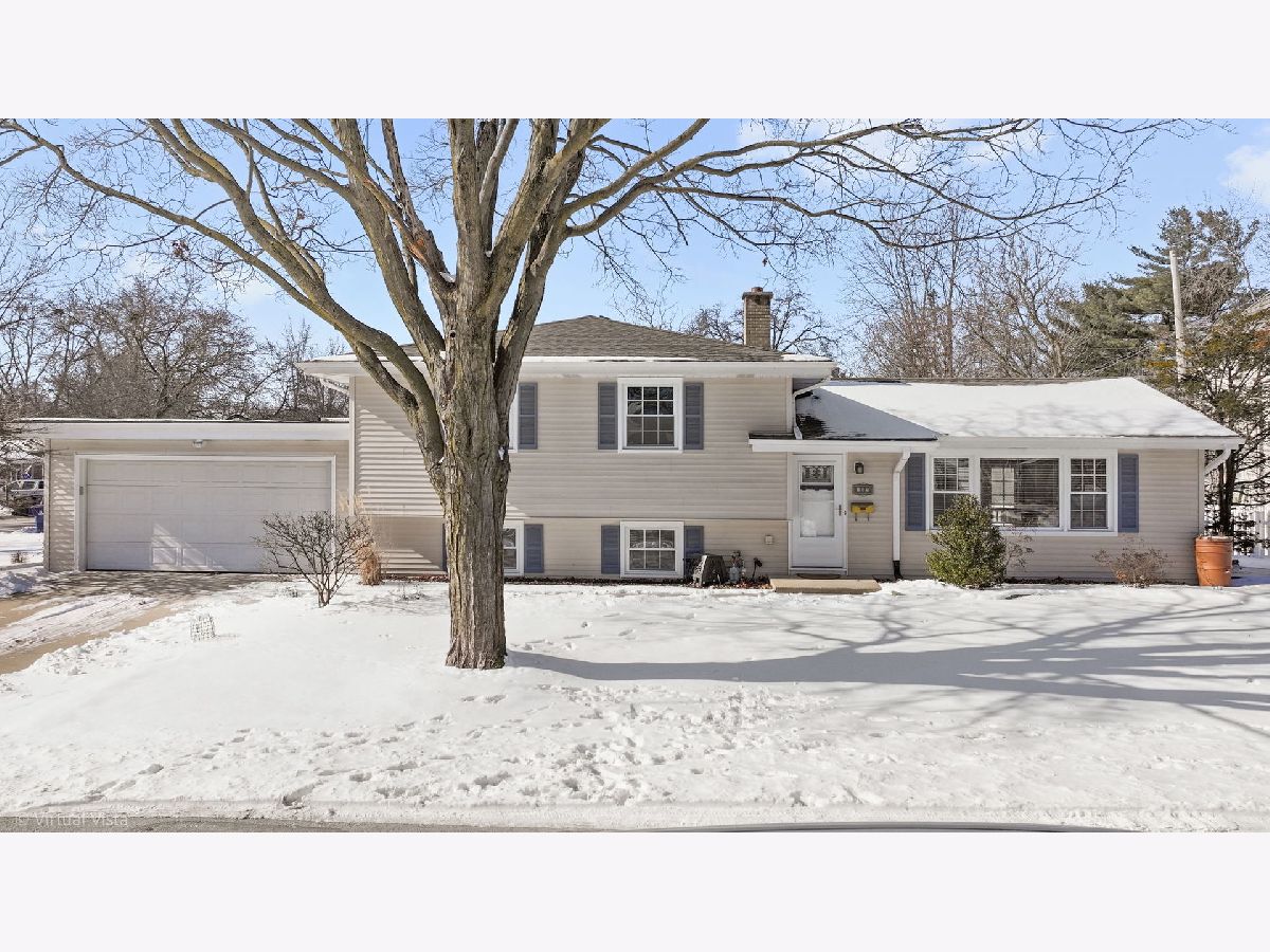 Homes Sold West Highlands Naperville Illinois, 135 Robin Hill