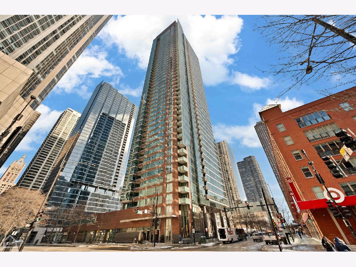 Condos & Townhomes Sold Parkview Condominiums Chicago Illinois, 505 Mcclurg