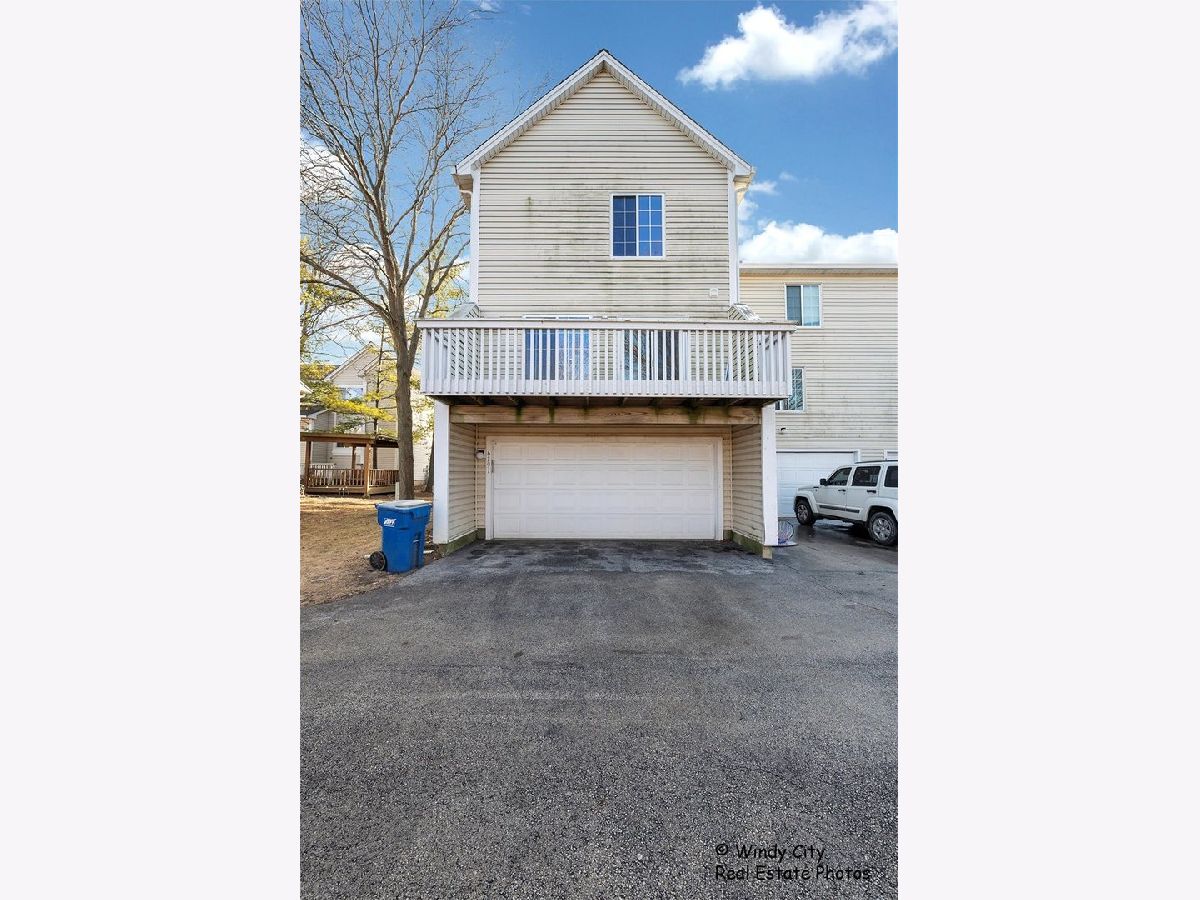 Townhomes & Condos Sold Rainbow Pointe Hanover Park Illinois, 6391 Fremont