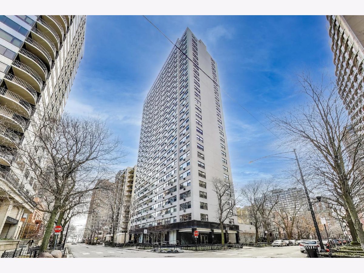 Condominiums Sold State Parkway Condos Chicago Illinois, 1445 State