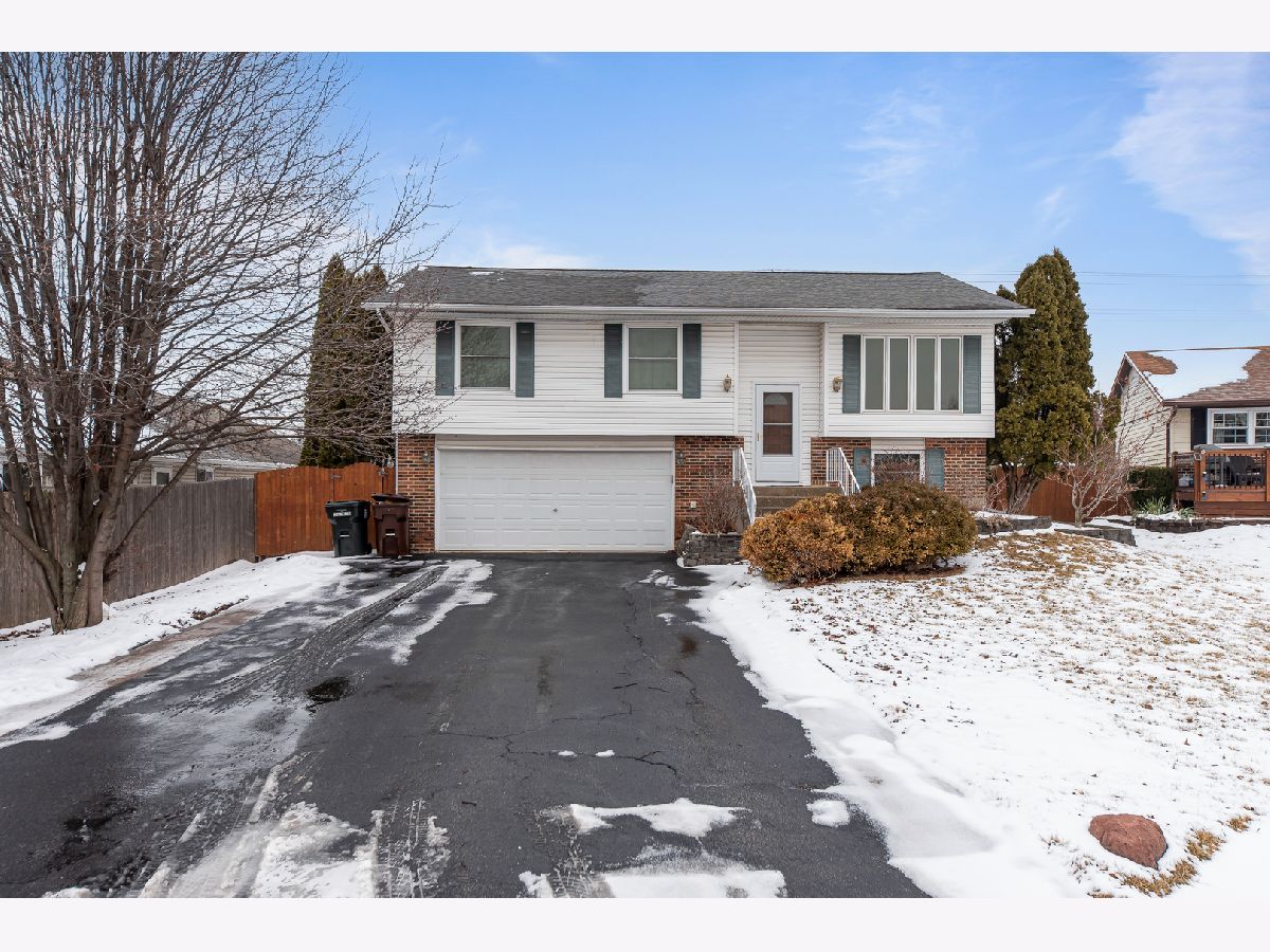 Homes & Townhomes & Condos Sold Frankfort Square Frankfort Illinois, 7620 Nutwood