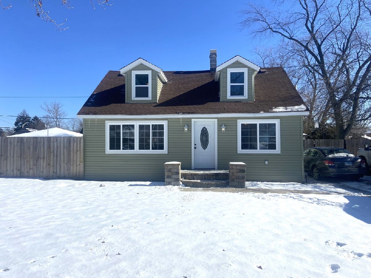  Rented Burbank Illinois, 7935 Lorel