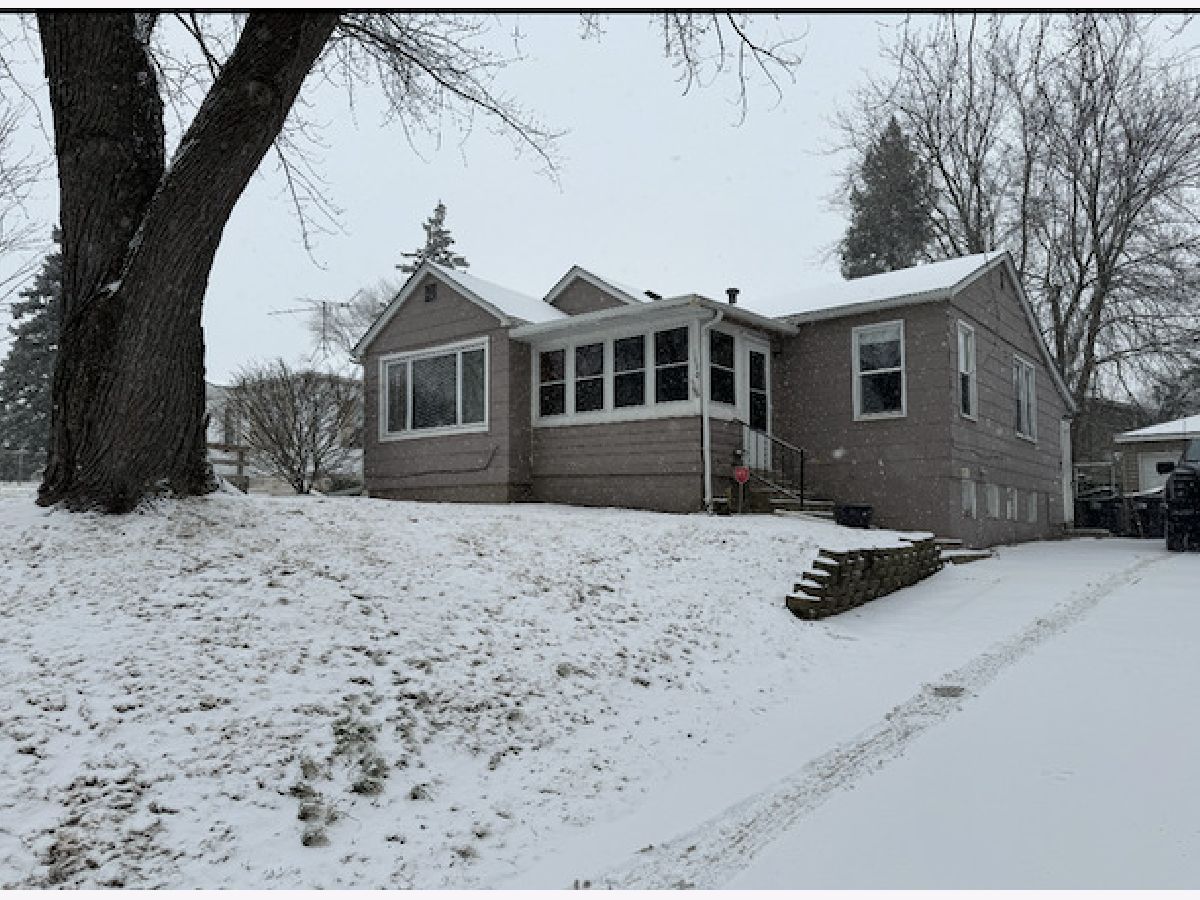 Homes Rented Lake View Villa Wauconda Illinois, 1110 Monroe