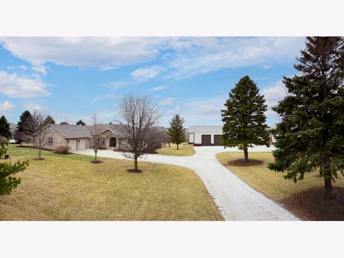  Sold Carlock Illinois, 10791 2100 North