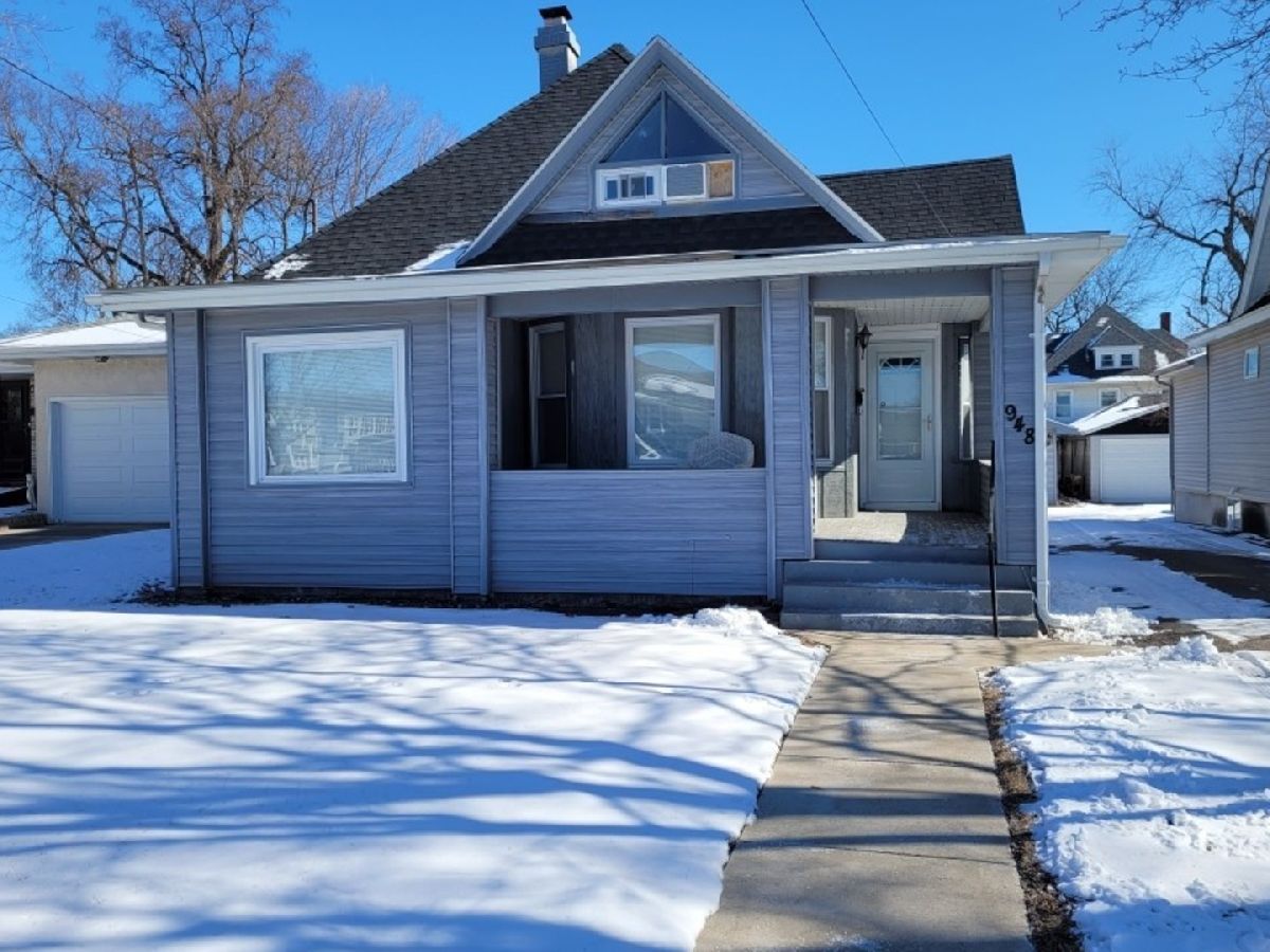  Rented Lasalle Illinois, 948 Gooding