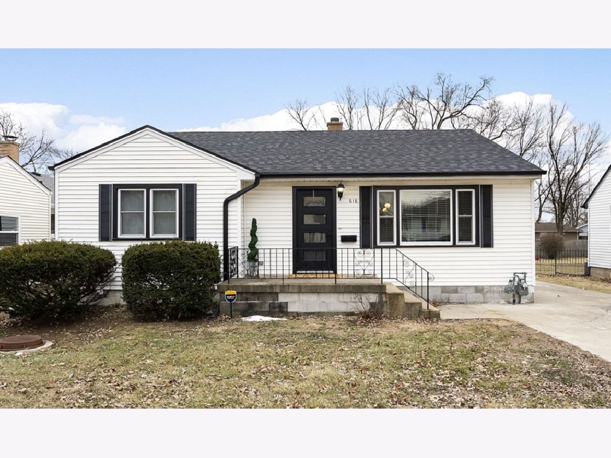  Rented Bourbonnais Illinois, 616 River