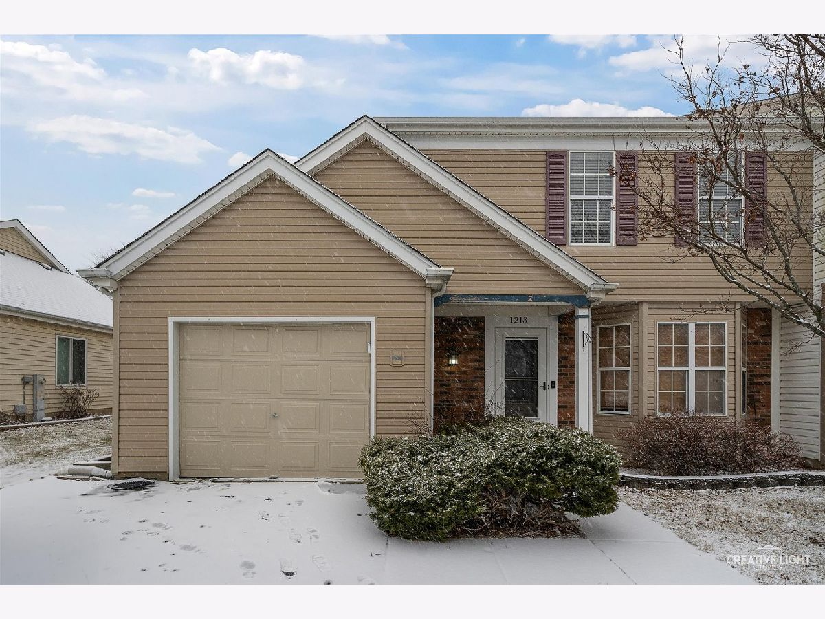 Townhomes & Homes Sold Cambridge Pointe Carol Stream Illinois, 1213 Trinity