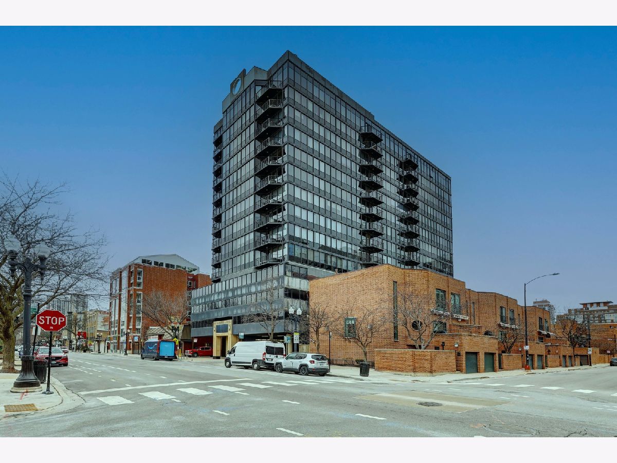 Condominiums & Homes Sold Old Town Chicago Illinois, 1309 Wells
