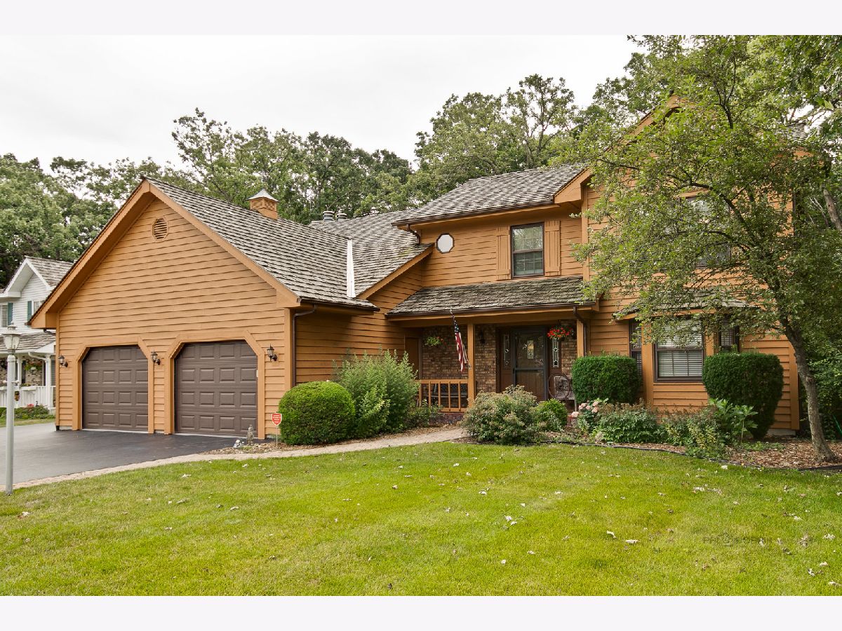 Homes & Townhomes & Condos Sold Country Towne Gurnee Illinois, 17543 Hawk