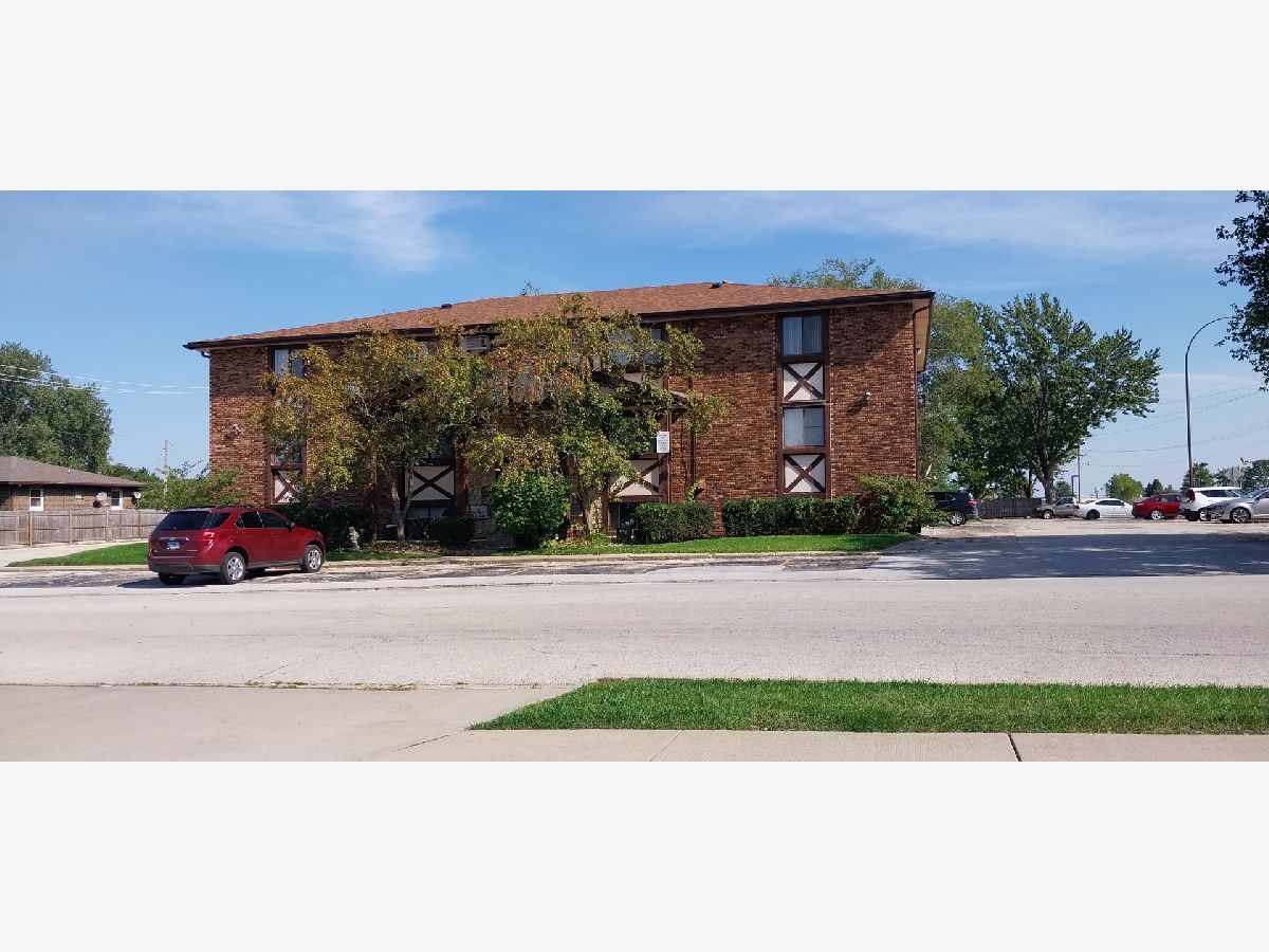  Rented Manteno Illinois, 352 Birch