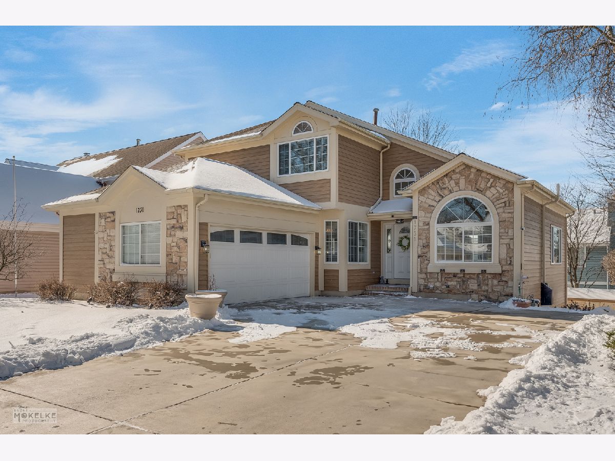 Townhomes & Homes Sold Orleans Naperville Illinois, 1731 Chalmette