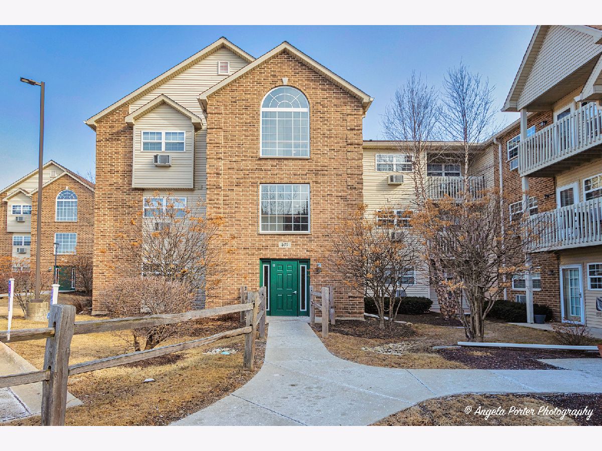 Condominiums Sold Kensington Manor Richmond Illinois, 430 Cunat