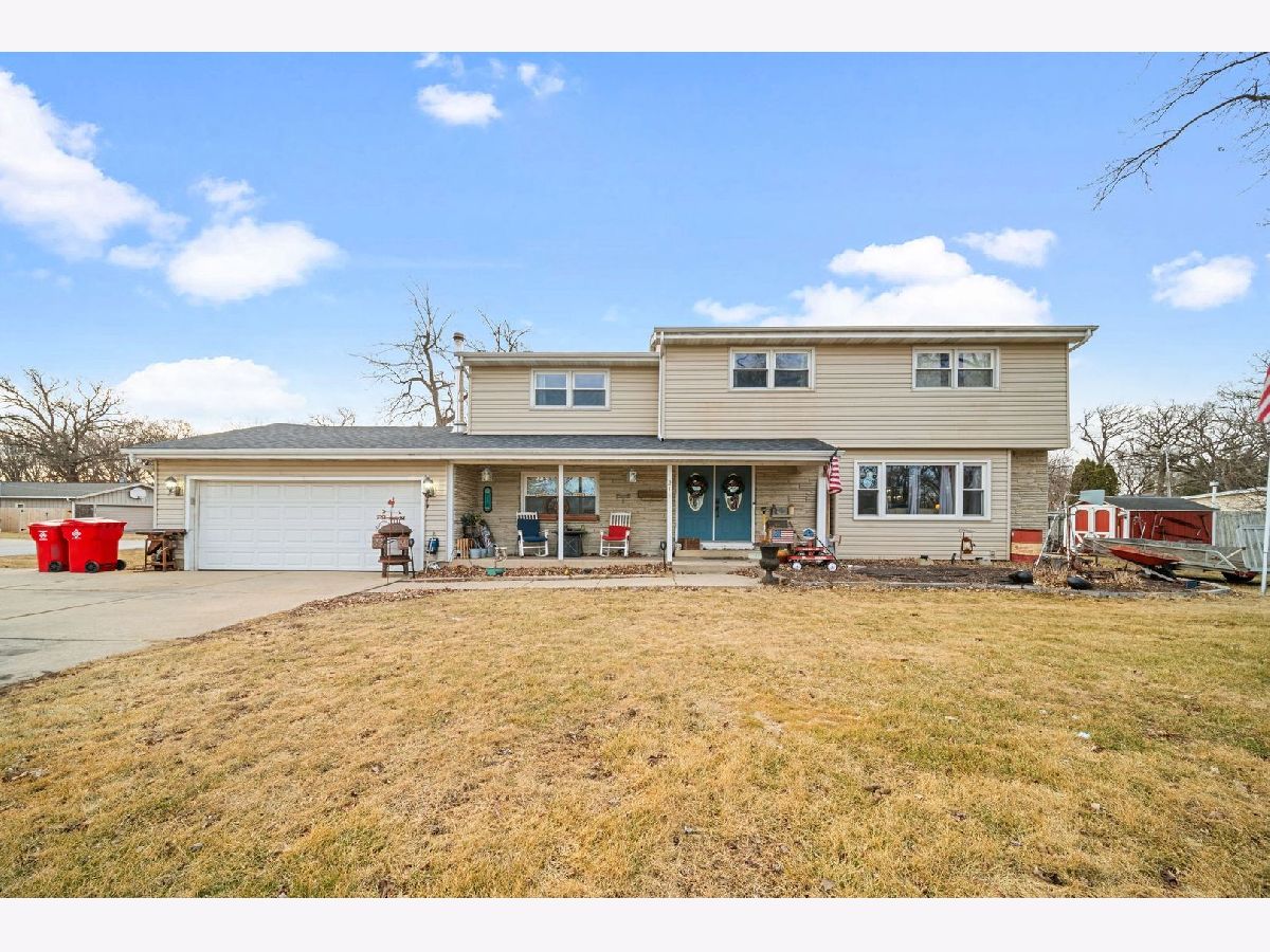 Homes Sold Fair Oaks Mchenry Illinois, 219 River