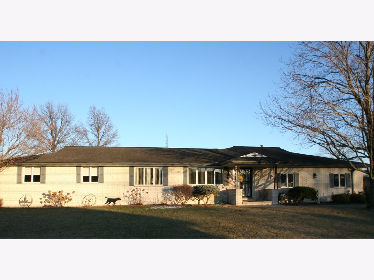  Sold Minier Illinois, 221 Darnall