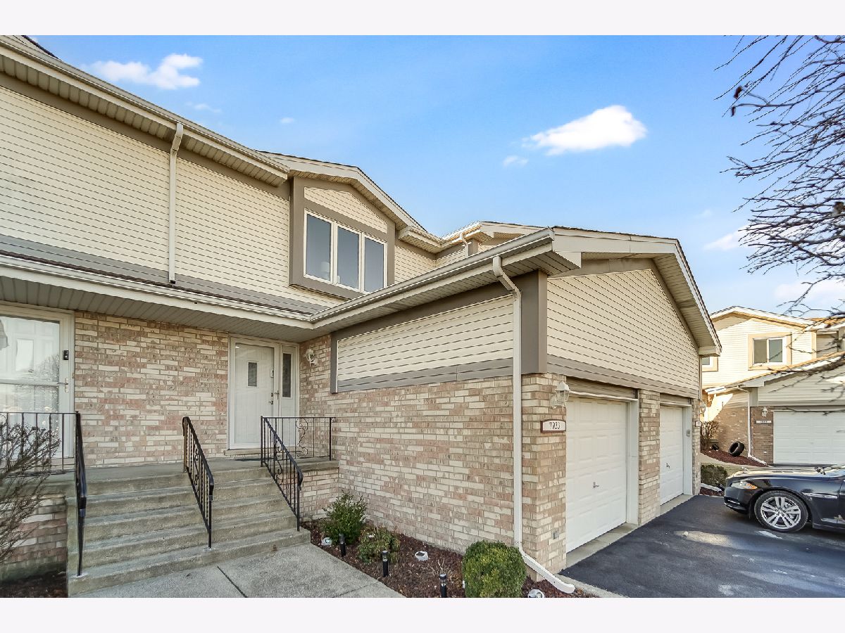 Townhomes Sold Ashford Manor Tinley Park Illinois, 7933 160th
