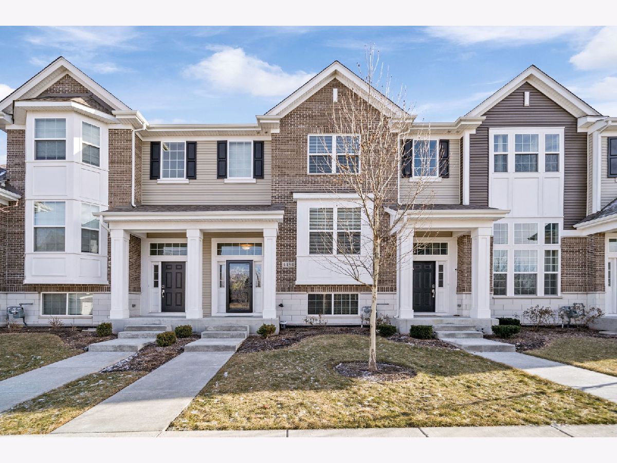 Townhomes Sold Emerson Park Naperville Illinois, 4454 Monroe