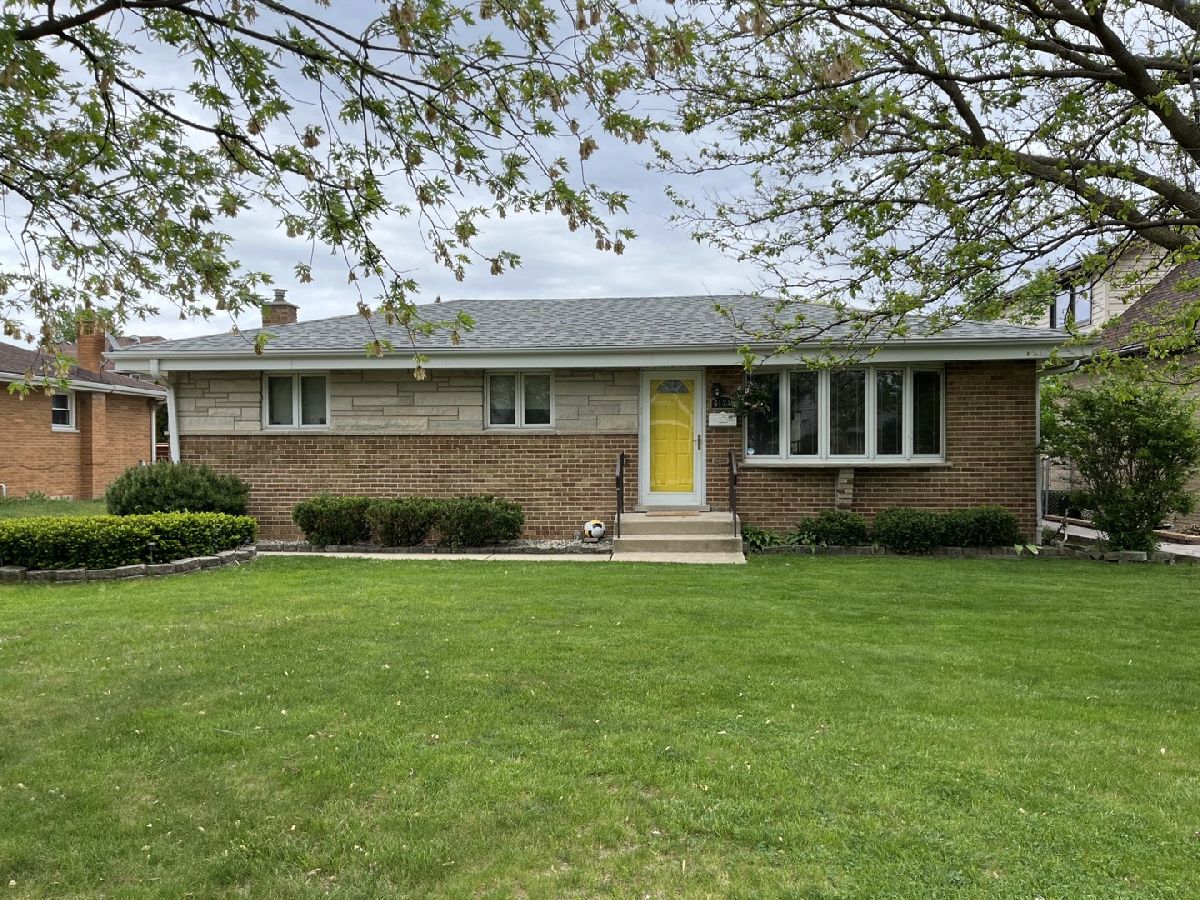  Sold Rosemont Illinois, 6121 Hawthorne