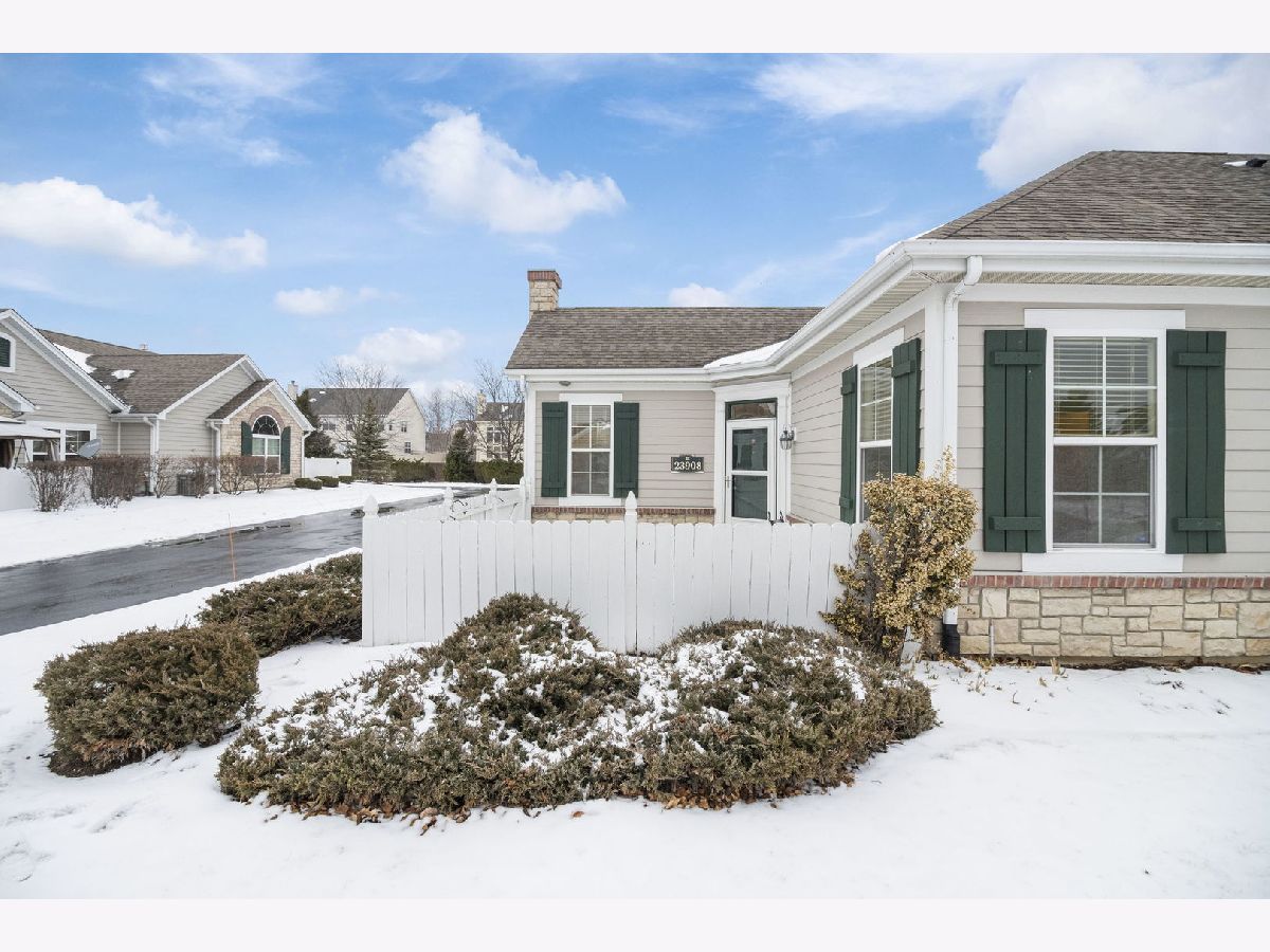 Townhomes & Condos & Homes Rented Villas At Fox Run Plainfield Illinois, 23908 Dayfield