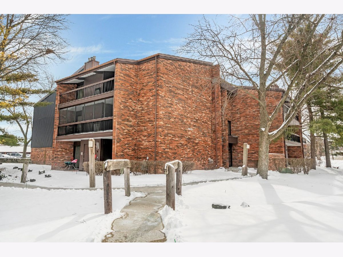Condominiums Sold Scarborough Fare Oak Forest Illinois, 14517 Sussex