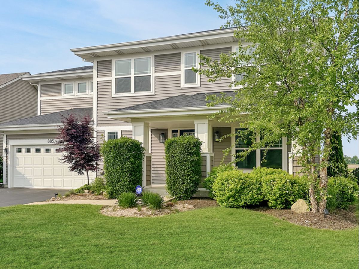 Homes Sold Elburn Station Elburn Illinois, 885 Simpson