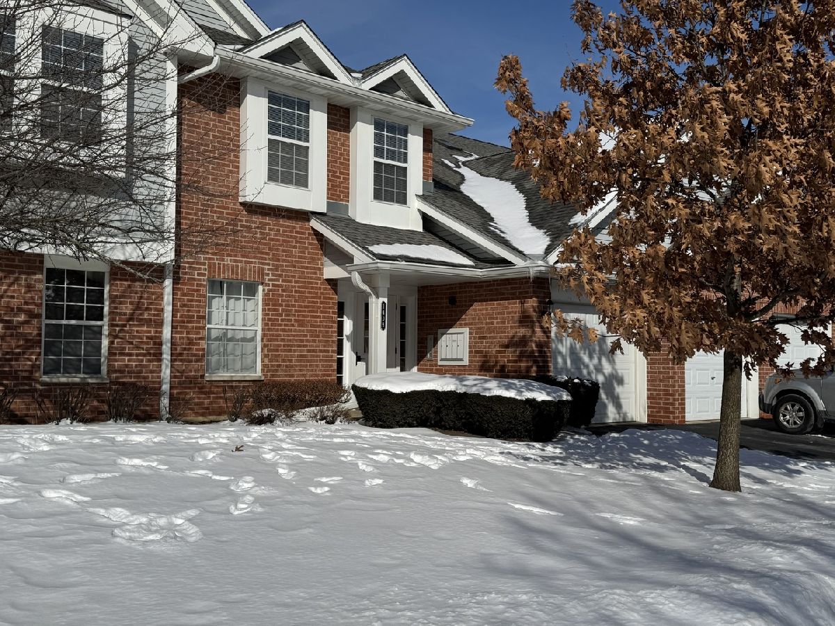 Condominiums Rented Arlington Trails Arlington Heights Illinois, 1408 Crane