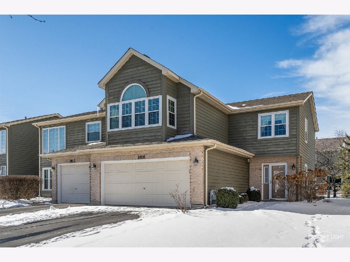 Townhomes Sold Winchester Trails Naperville Illinois, 1816 Tamahawk