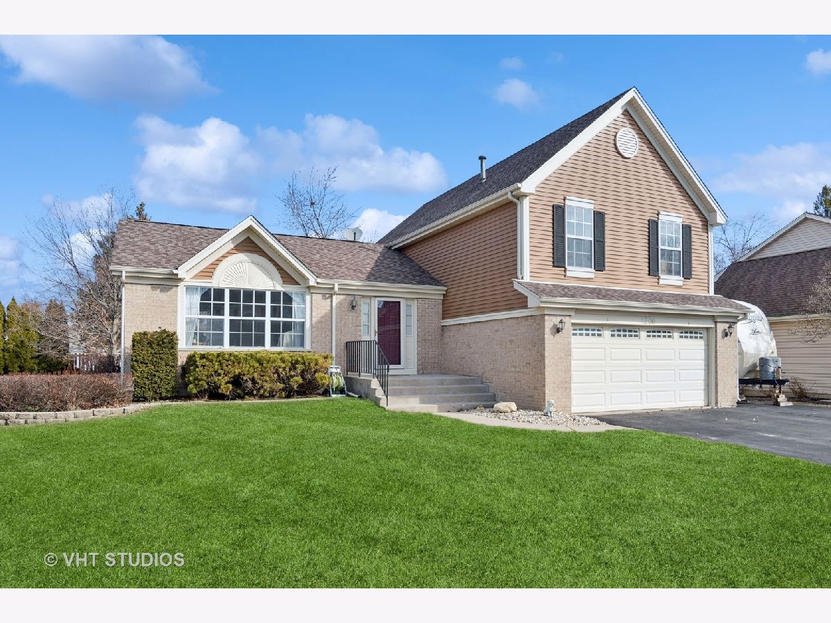 Homes Sold Heritage Glen Carol Stream Illinois, 1209 Easton