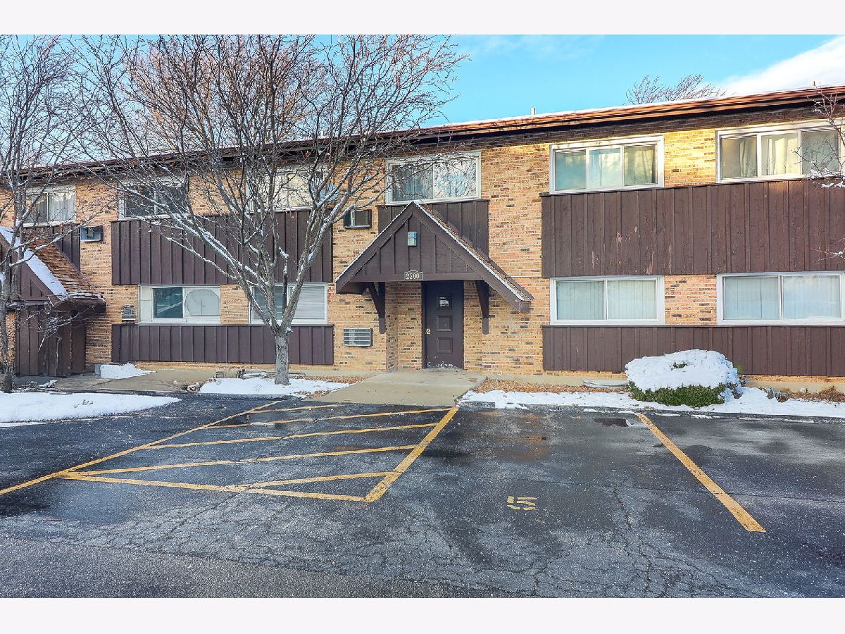Condominiums Sold Arbor Park Downers Grove Illinois, 2200 Arbor