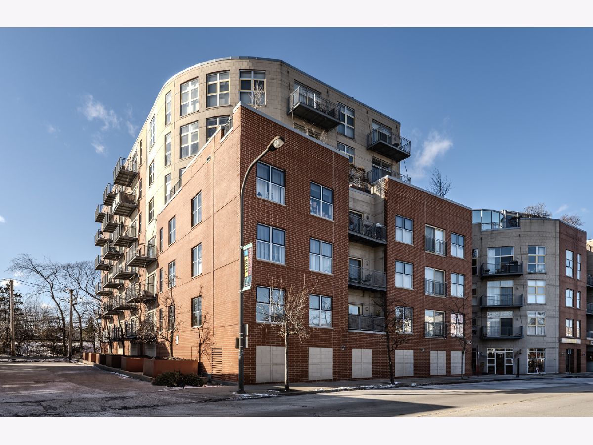 Condominiums Sold Chicago Avenue Place Evanston Illinois, 1210 Chicago