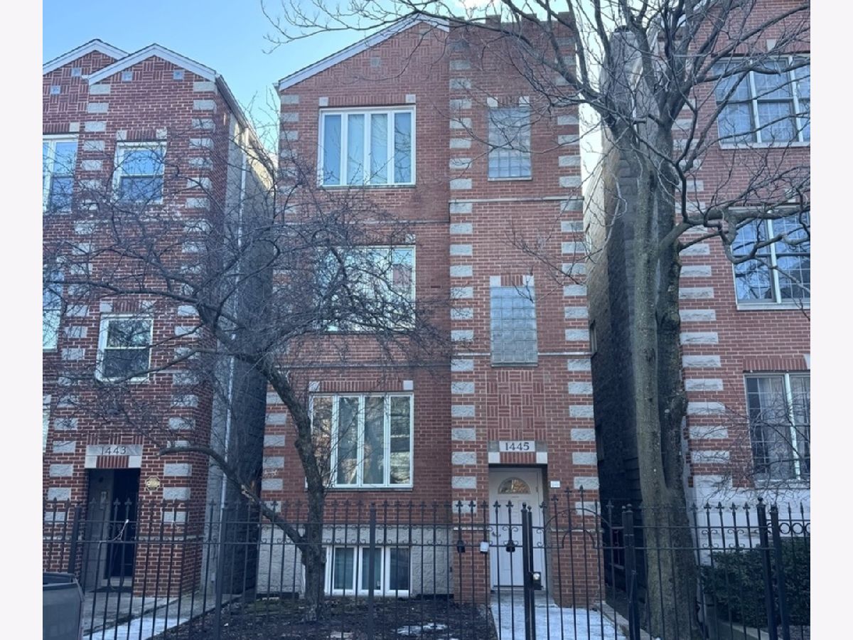Condos & Townhomes Rented Noble Square Chicago Illinois, 1445 Walton