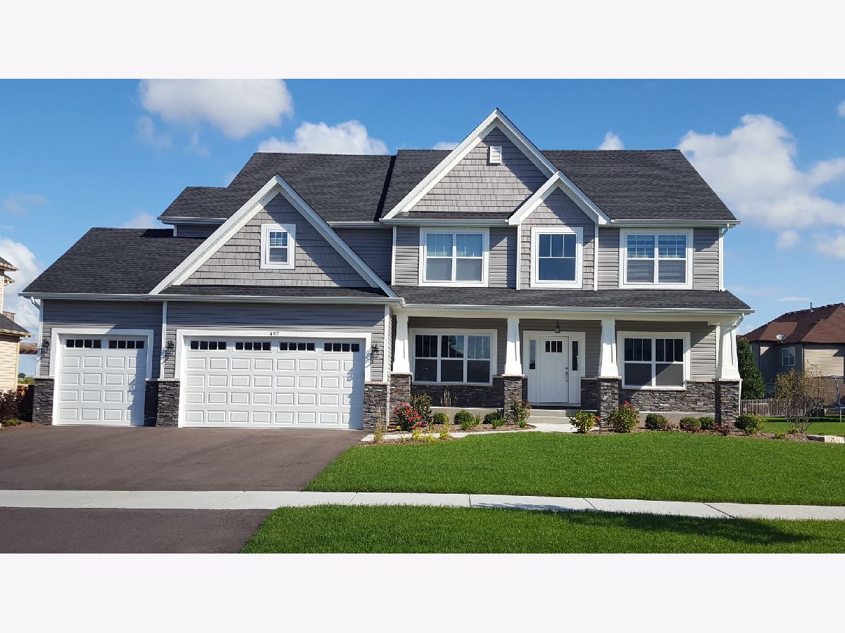 Homes Sold Moose Lake Estates North Aurora Illinois, 573 Quail