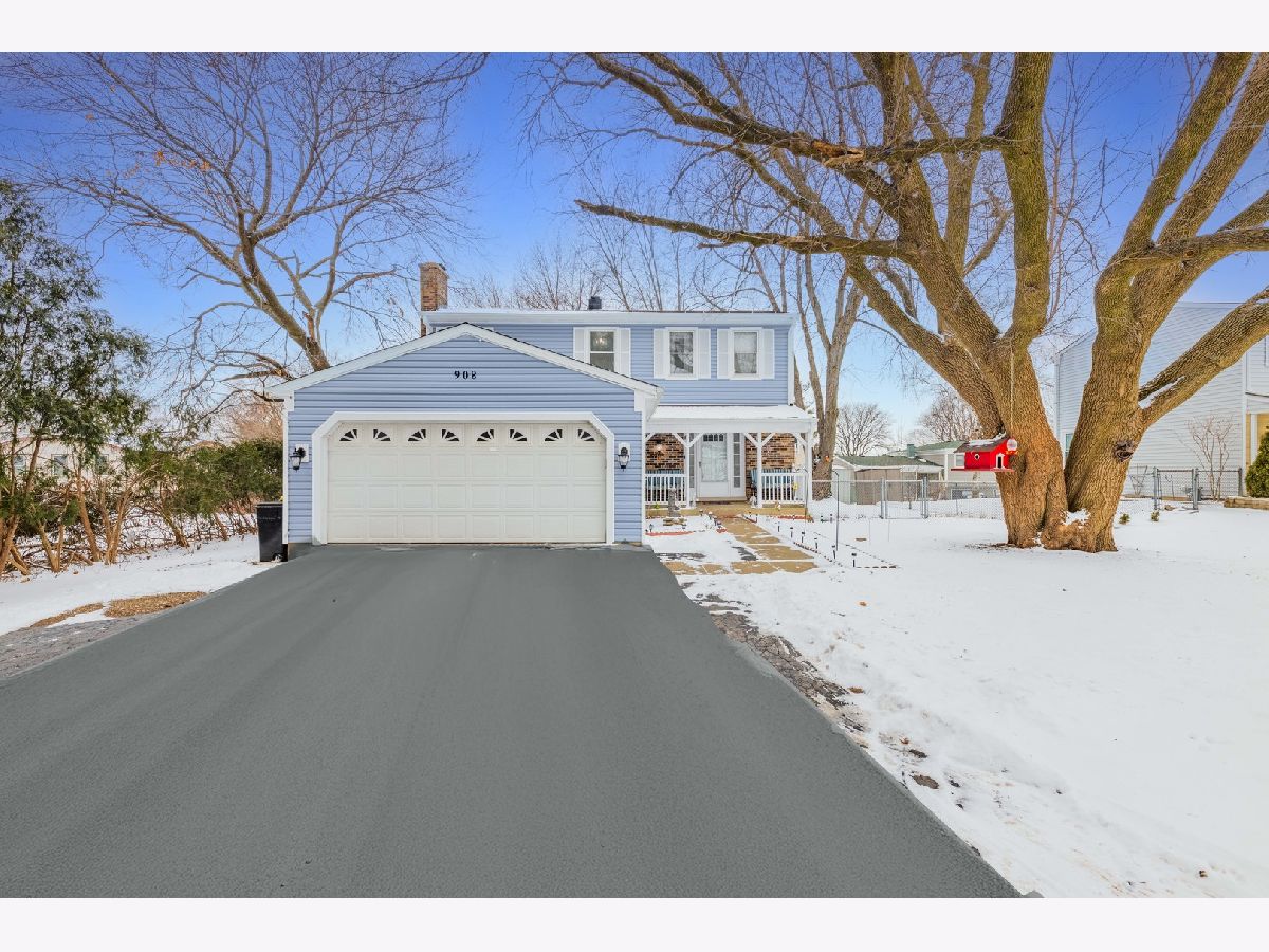Homes & Condominiums Sold Western Trails Carol Stream Illinois, 908 Saginaw