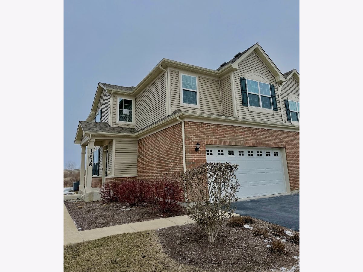 Condos & Townhomes & Homes Sold Stonegate Manhattan Illinois, 15038 Quincy