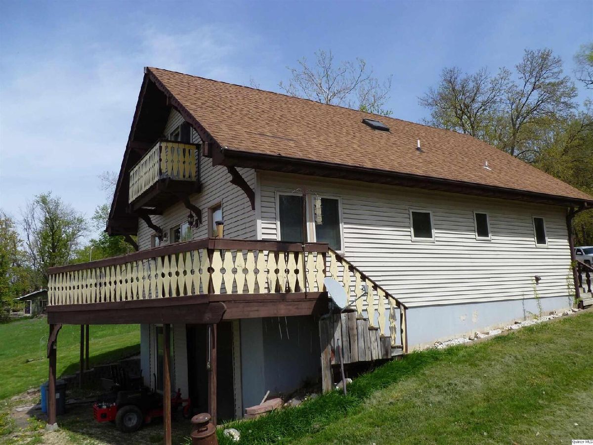  Sold Nauvoo Illinois, 710 County Road 2600 N